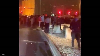 Video: Arbeiter demonstrieren