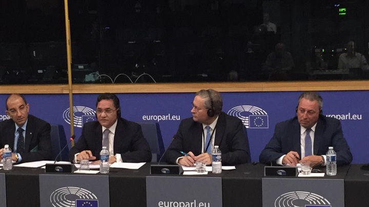 Abdel Rahim Ali bekämpft den Terrorismus aus dem Europäischen Parlament: