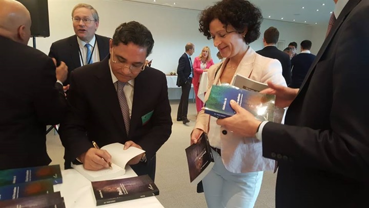 Abdel Rahim Ali bekämpft den Terrorismus aus dem Europäischen Parlament: