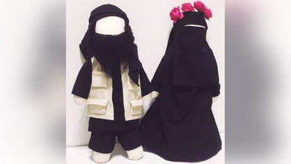 „Puppen, die Soldaten Gottes”…. Terrorismus getarnt mit der Unschuld der Kinder!