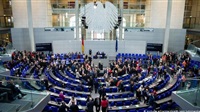 Mit Dokumenten: Bruderschaft